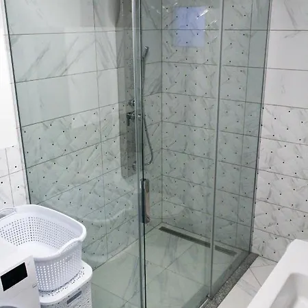 Noa * Kupres (Canton 10)